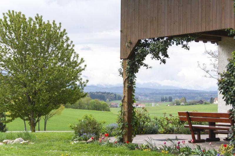 Ferienwohnungen Reiter Kirchanschoring Exterior foto