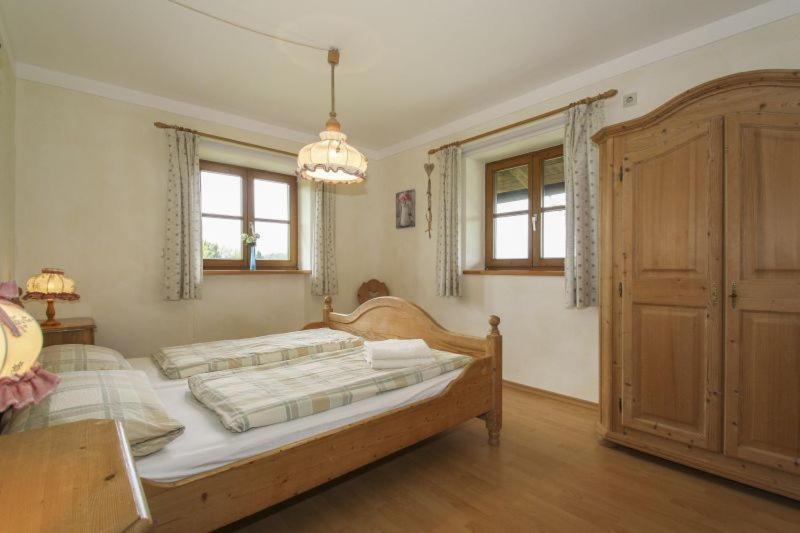 Ferienwohnungen Reiter Kirchanschoring Zimmer foto